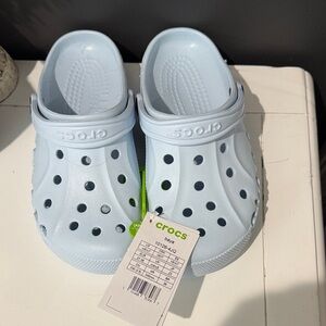 NWT- CROCS Mens/Womens Sky Blue